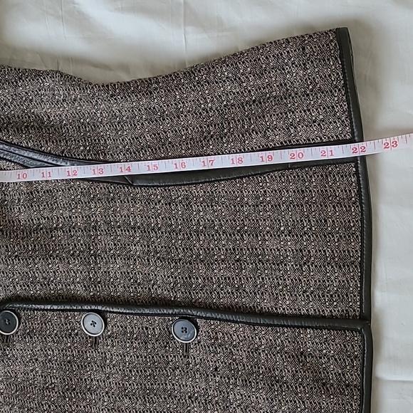 Jones New York Women's Wool Blend Blazer with Genuine Leather trimmed, Size 8 - Picture 13 of 13